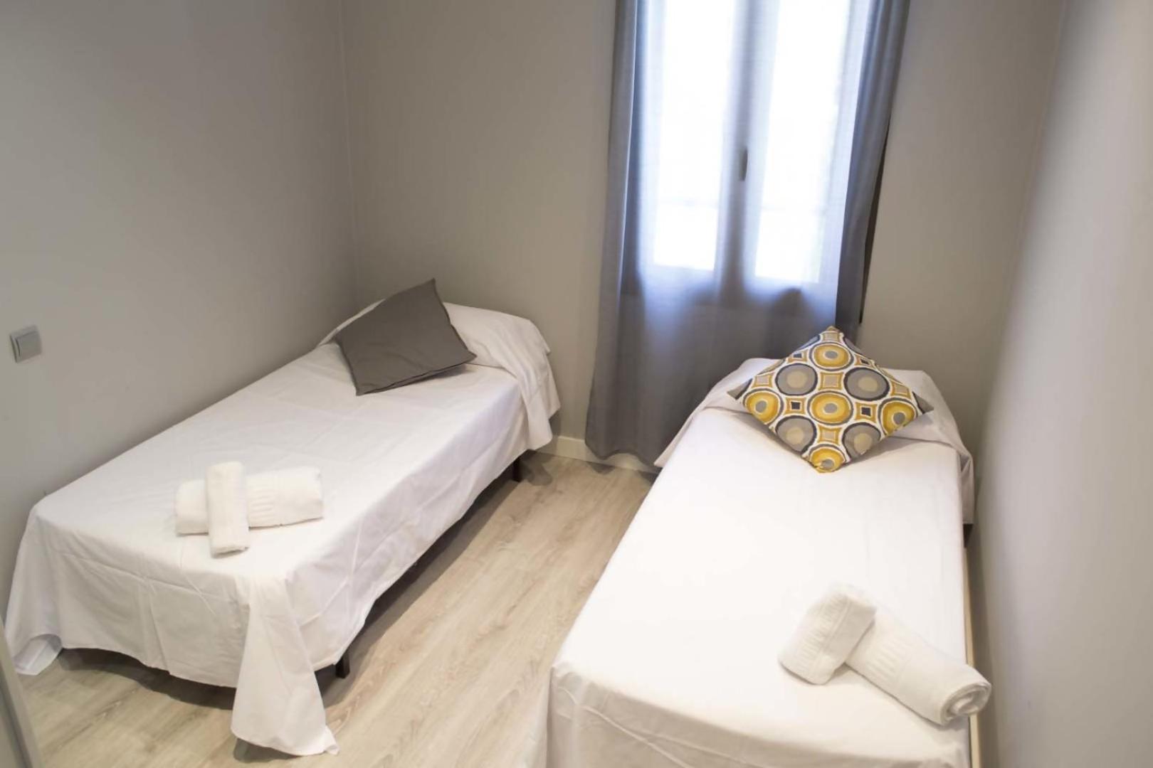 סרגוסה Apartamenticos Plaza Las Armas מראה חיצוני תמונה