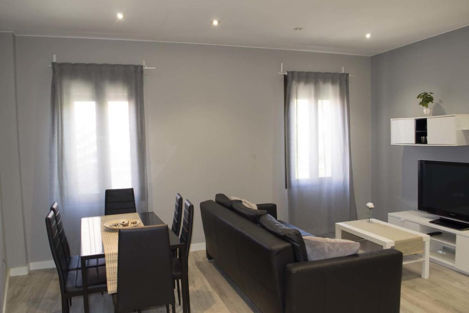סרגוסה Apartamenticos Plaza Las Armas מראה חיצוני תמונה