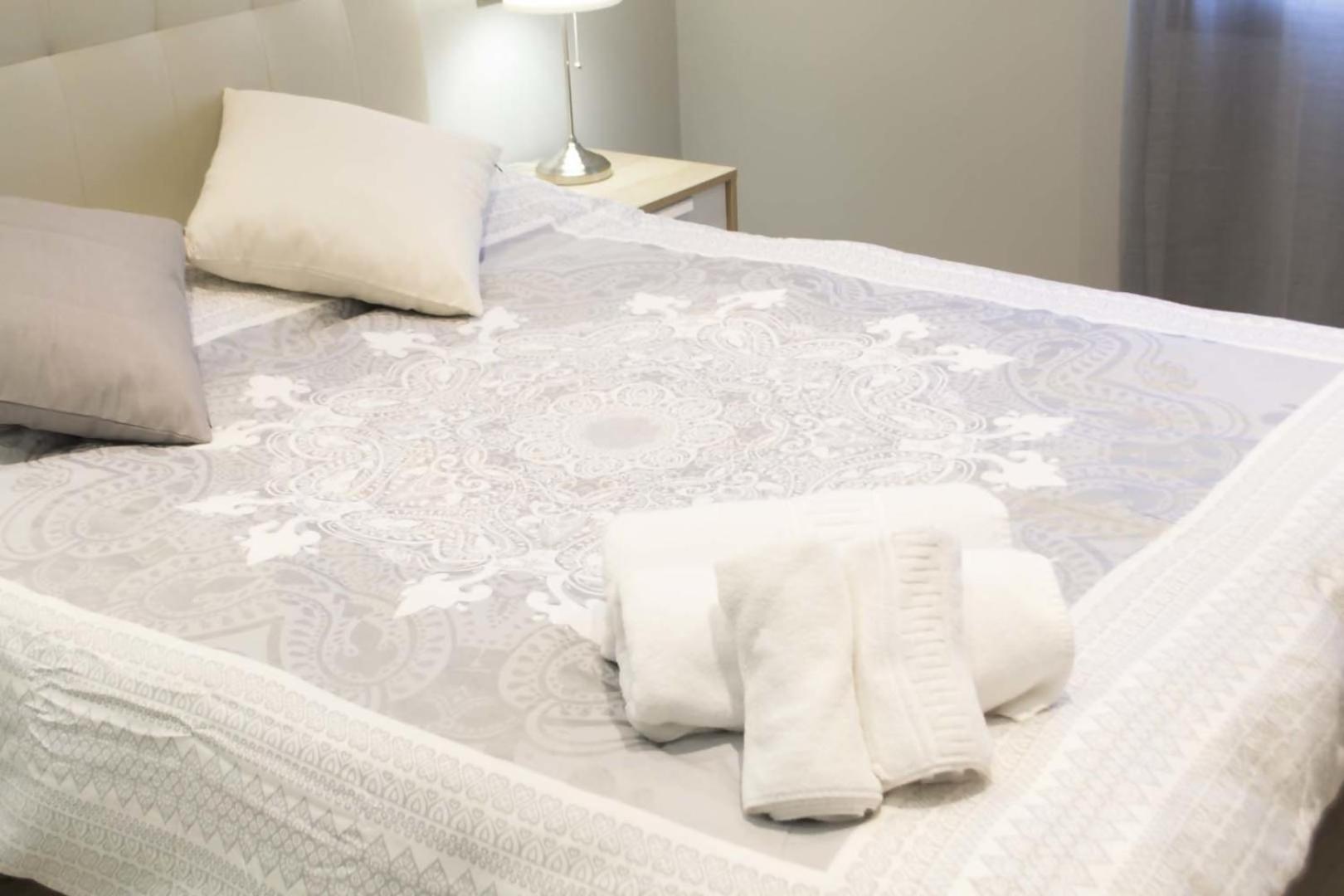 סרגוסה Apartamenticos Plaza Las Armas מראה חיצוני תמונה