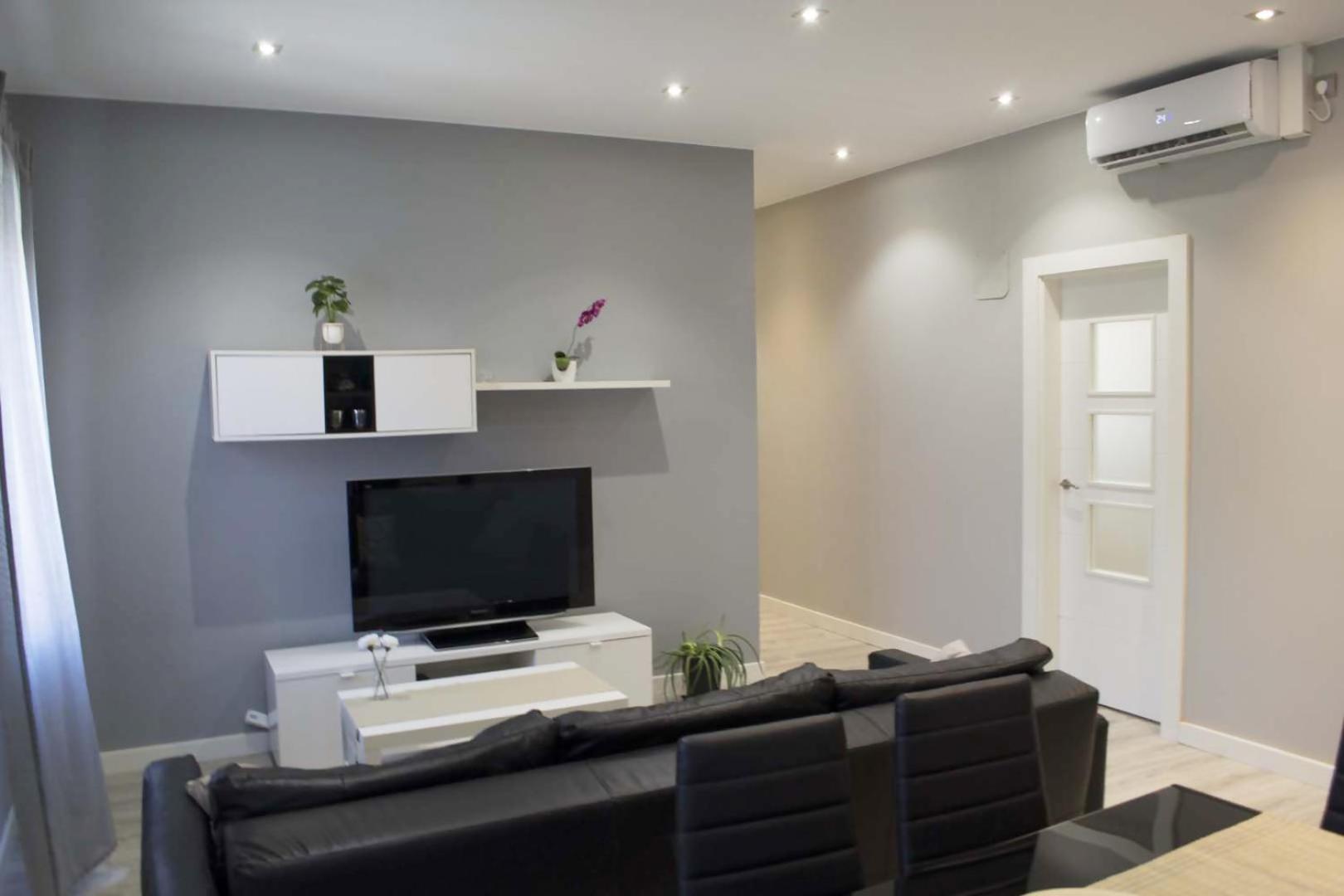 סרגוסה Apartamenticos Plaza Las Armas מראה חיצוני תמונה